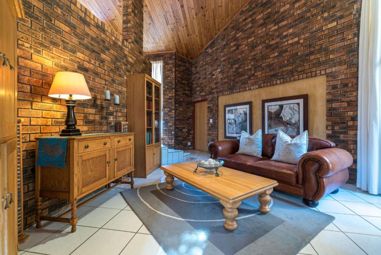 Auberge Cape Guesthouse ケープタウン エクステリア 写真